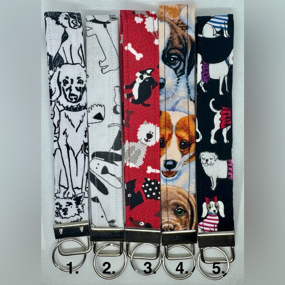 Dog Pattern Wristlet Keychain